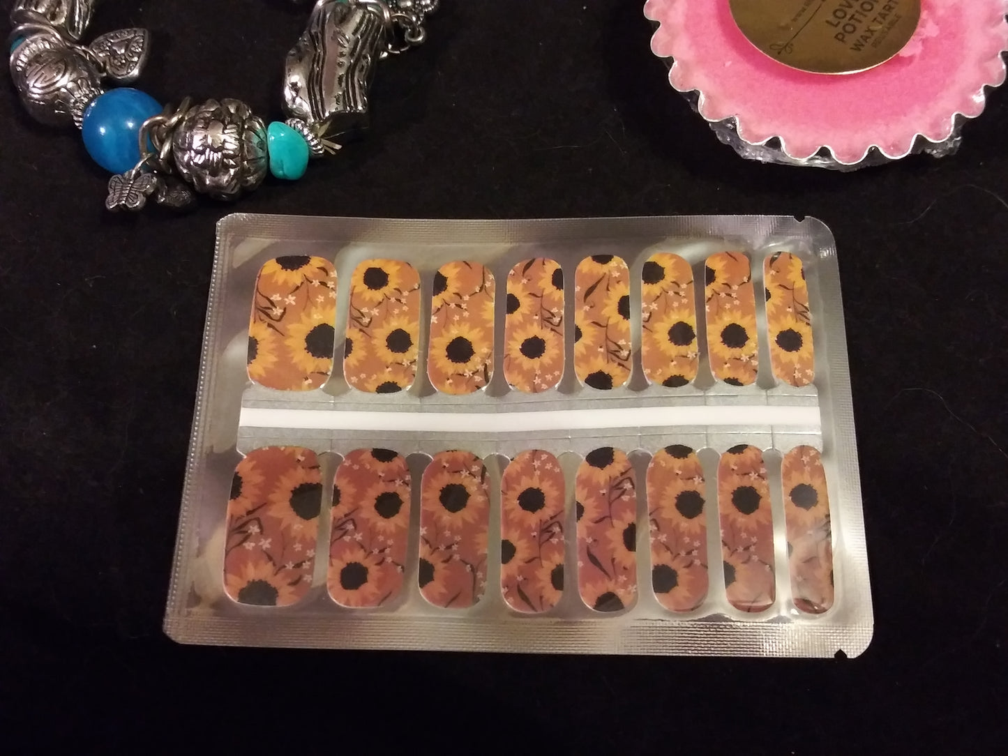 Sunflower Serenade – Nail Polish Strips