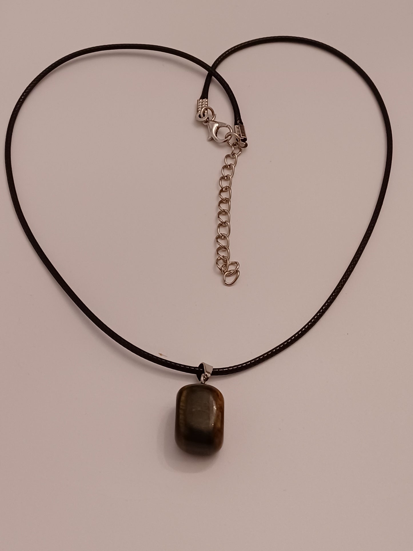 Tiger's Eye Pendant with Paracord
