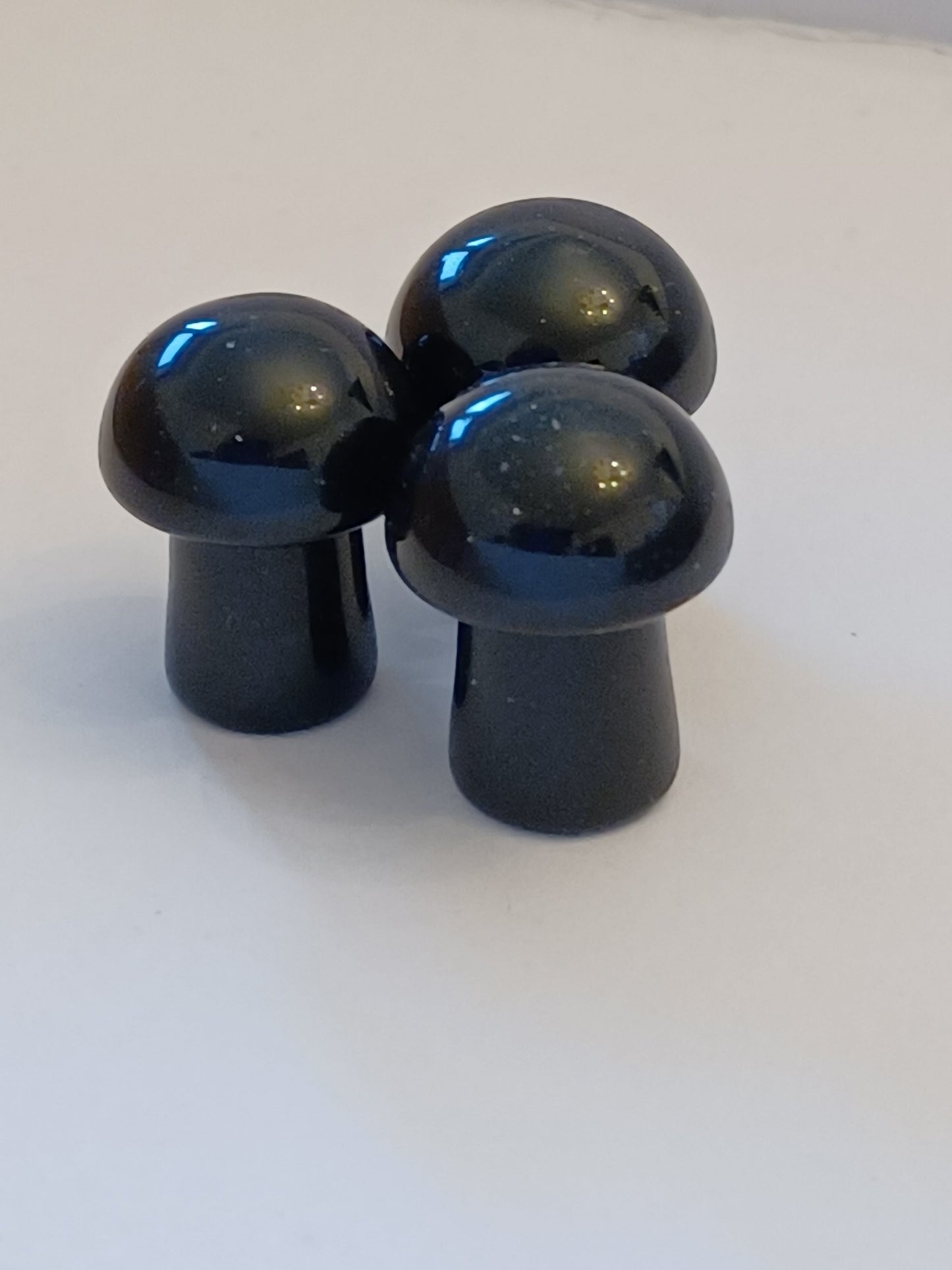 Little Mushrooms (1 Piece)