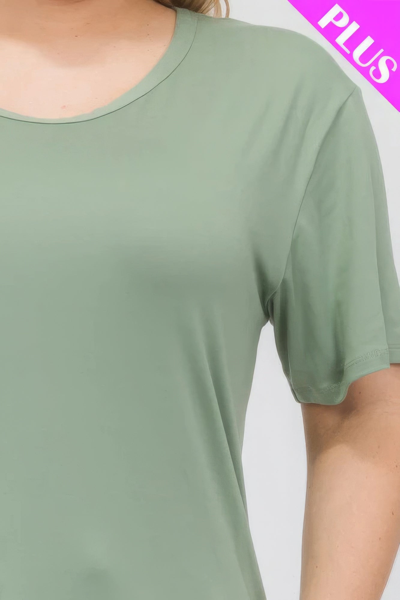 Green Bay Plus Size Basic Short Sleeve T-shirt