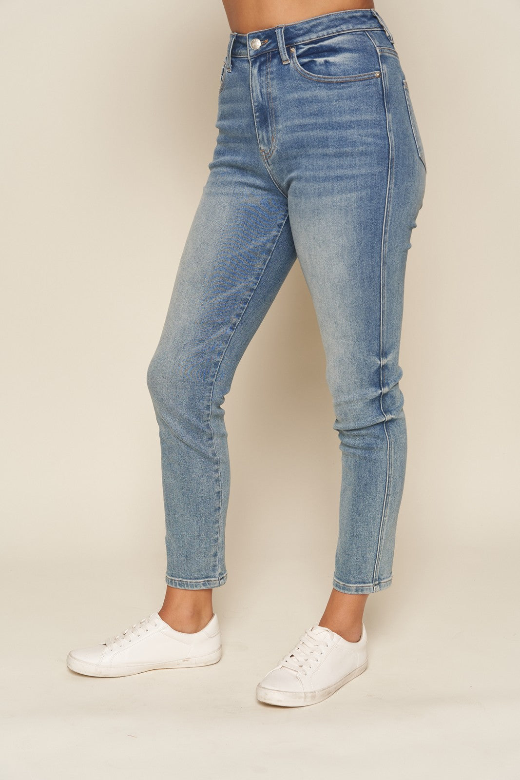 Stretch High Rise Ankle Girl-friend Jeans