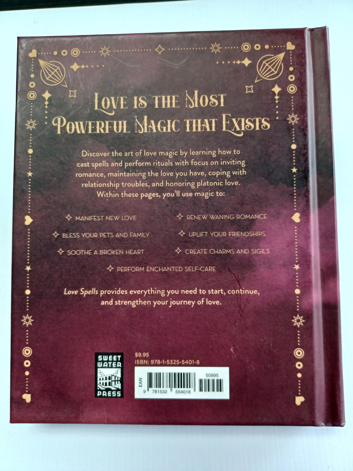 Love Spells:An Enchanting Spell Book of Potions and Rituals by Minerva Radcliffe