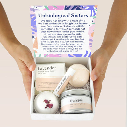 Unbiological Sisters Pearl Necklace Gift Box Set